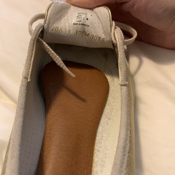 Take me with you! Cute ecco gold and cream leather sneakers size 37 - Picture 8 of 8